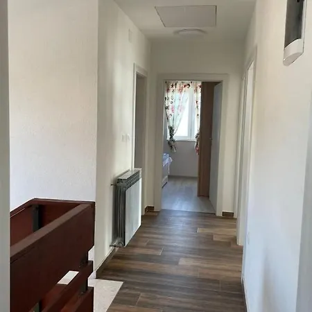 Villa Ante Skina